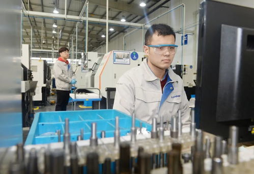 黃欽調研惠山區 再領改革創新之先 再鼓爭先創優之勁，以新能源技術開發引領區域轉型崛起